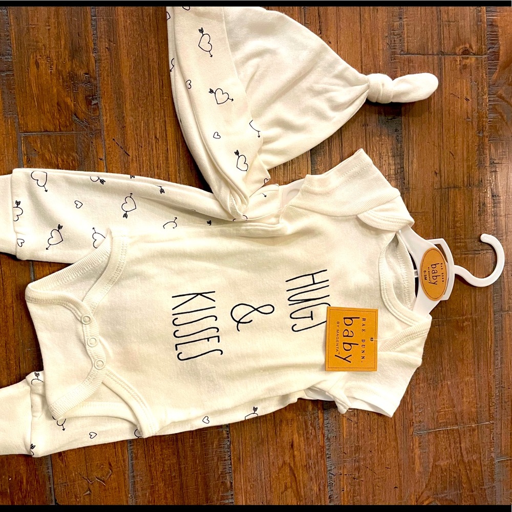 0-3 pant set - SOLD